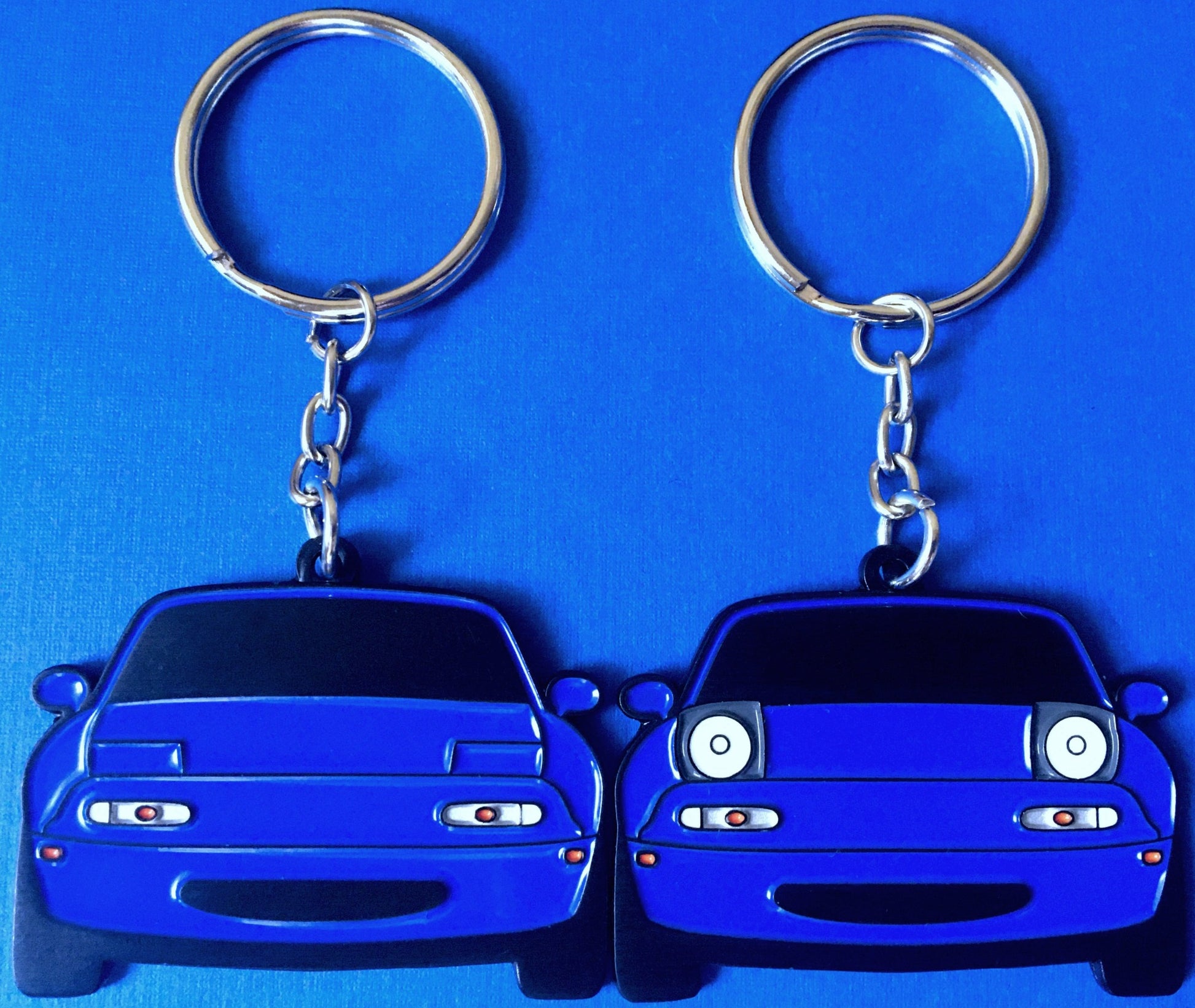 NA Mazda Miata JDM 2-Sided Keychain Lanyard and jet tag, Precision-Crafted Design, Ideal for Miata Enthusiasts, Sports Car Lovers, and Automotive Fans. Elevate Your Keys with Miata Style and Iconic Roadster Appeal, A Must-Have Accessory and gift for Miata Owners, dad, mom, father, mother, him, her, boyfriend, girlfriend, and more. MX-5 and MX5 accessory