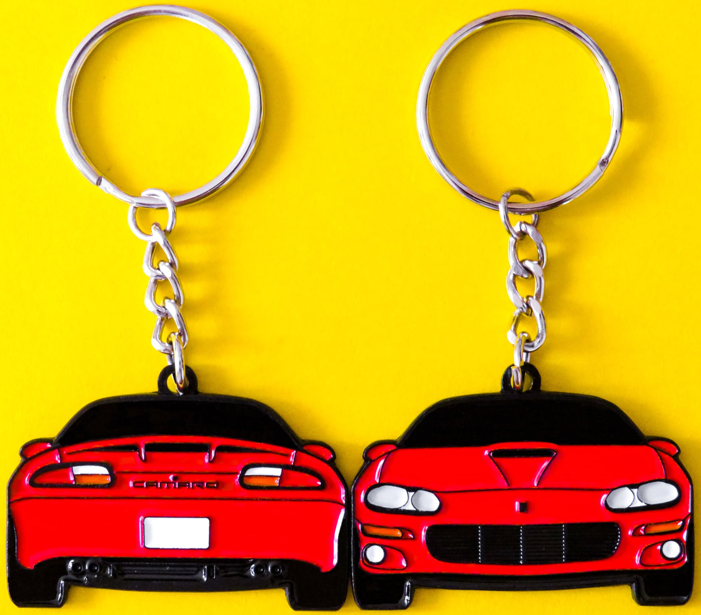 Enamel Keychain Pin Patch Lanyard that fits on a key fob For Chevy Camaro SS RS, Z28, and Z/28 4TH Generation 6th Gen American muscle car accessories, jet tag, key ring gift ideas for car guys, car enthusiasts, gearheads, father, mother, dad, mom, him, her, boyfriend, girlfriend and more. The ultimate keychain for Catfish Camaro owners fans and enthusiasts