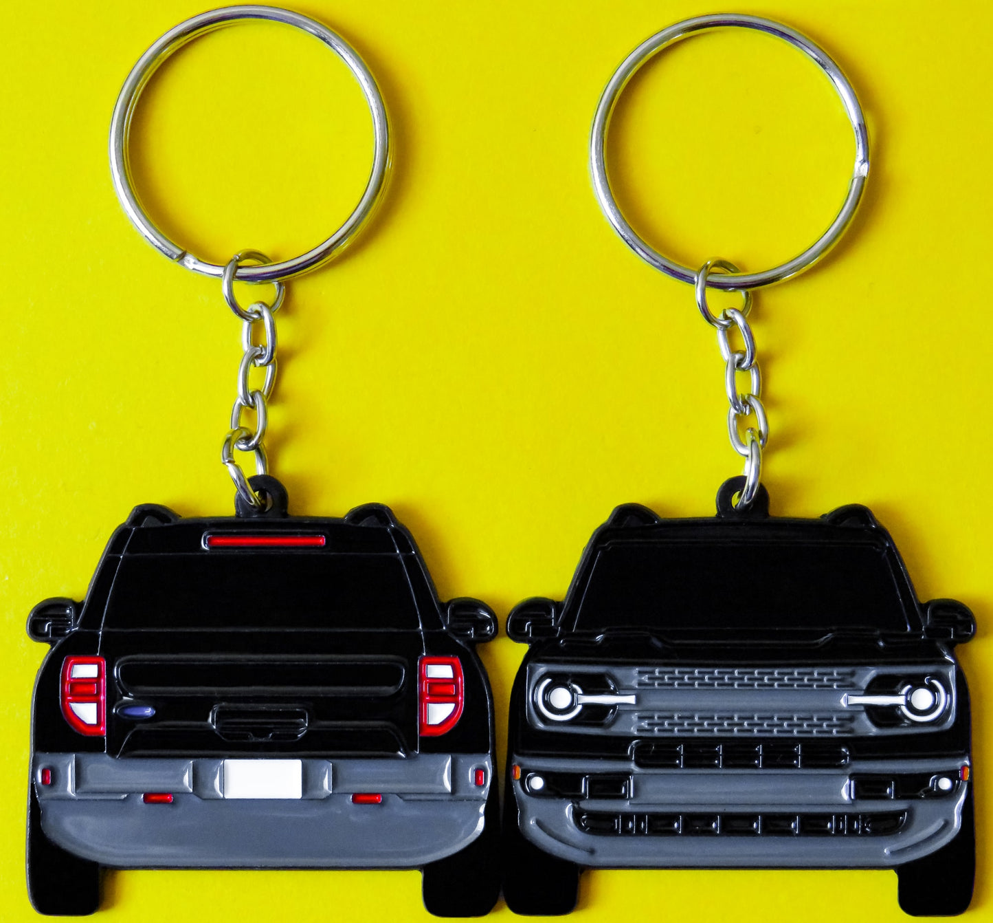 Ford Bronco Sport 2-Sided Keychain, Precision-Crafted Design, Perfect gifts for Bronco Sport Enthusiasts, Adventure Seekers, and Automotive Fans. Elevate Your Keys with Bronco Sport Style and Rugged Appeal, A Must-Have Accessory that fits on a key fob for Ford Bronco Sport Owners. Makes for a great gift for him, her, boyfriend, girlfriend, mom, dad, father, mother, and more. A great key ring for offroading enthusiasts, offroad lovers, 4x4, and overlanding overland