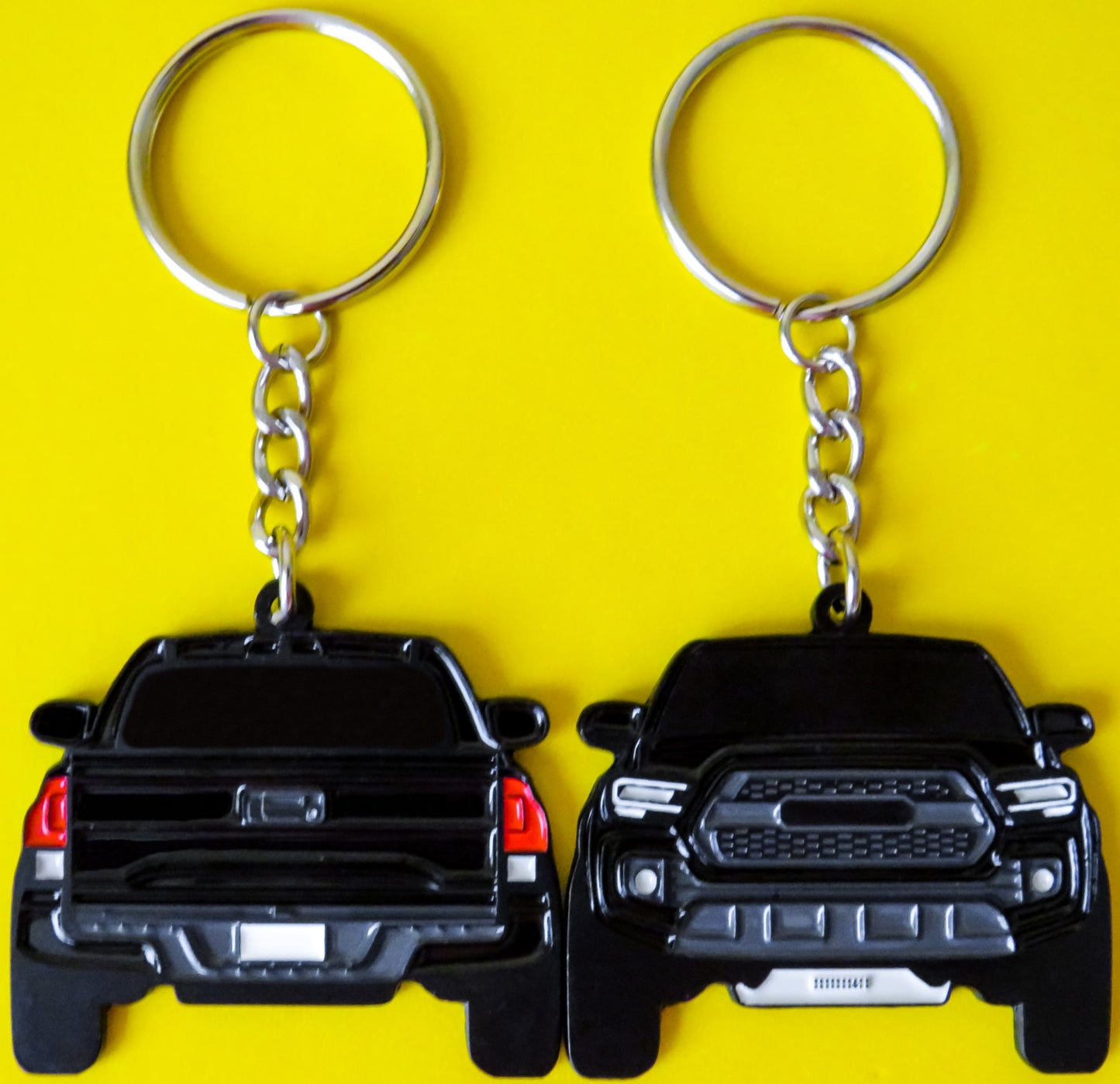 Toyota TRD PRO key fob cover 4X4 Tacoma 2-Sided Keychain and lanyard jet tag, Precision-Crafted Design, Ideal for Tacoma Enthusiasts, Gearheads, and Automotive Lovers. Elevate Your Keys with Tacoma Style and Durability, A Must-Have Pickup Truck Accessory and gift for guys, girls, boyfriend, girlfriend, him, her, father, mother, mom, dad. Great for offroading offroad and overland enthusiasts