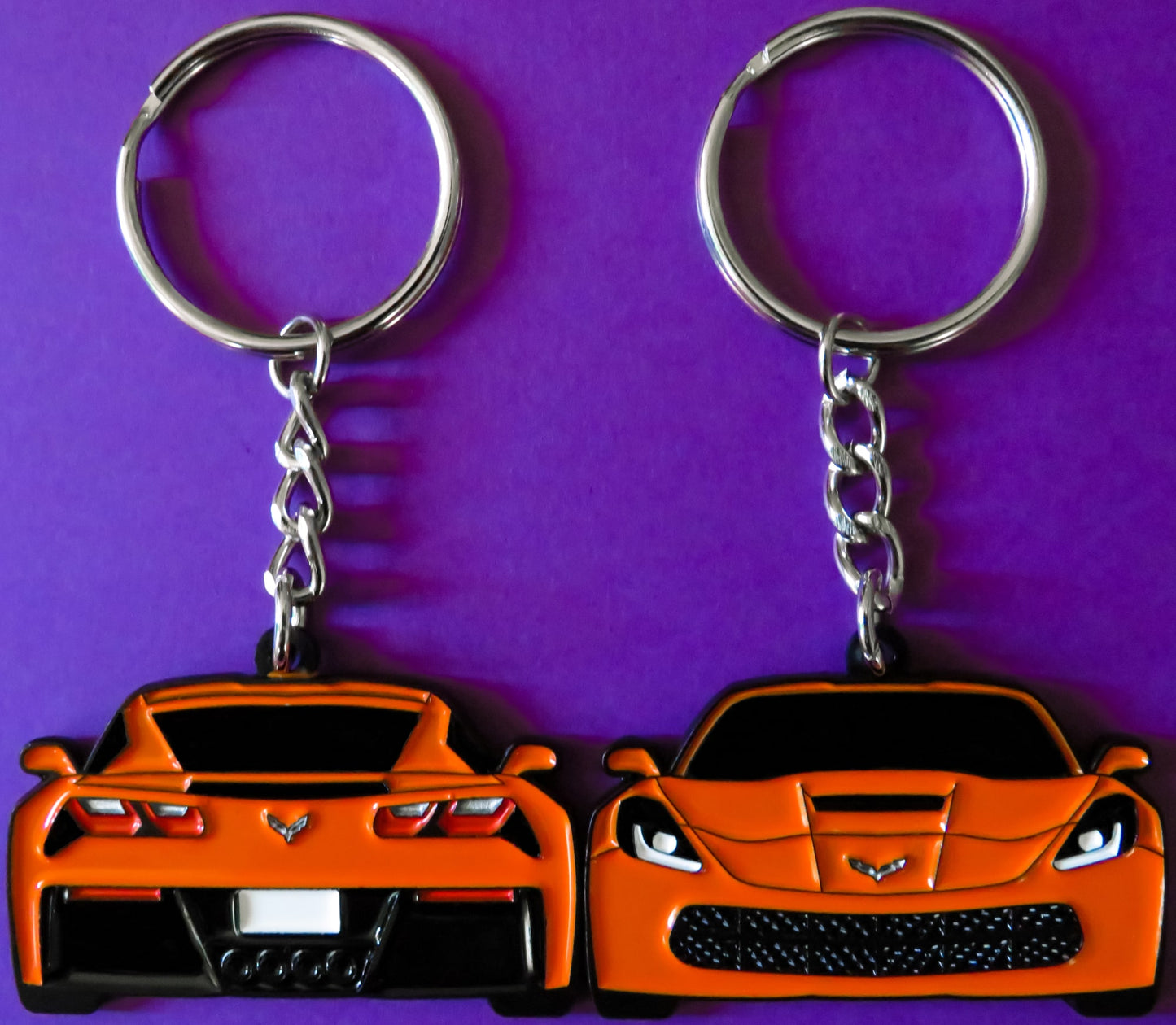 Sebring Orange Chevrolet Chevy C7 Corvette Stingray Z06 ZR1 Keychain Gift For Car Enthusiasts, Car Guys, Gearheads, Father, Dad, Mother, Mom, Boyfriend, Him, Girlfriend, Her, and more. American muscle car enamel pin patch unique gift idea. Jet tag key ring that fits on a key fob cover for Chevy owners and fans.