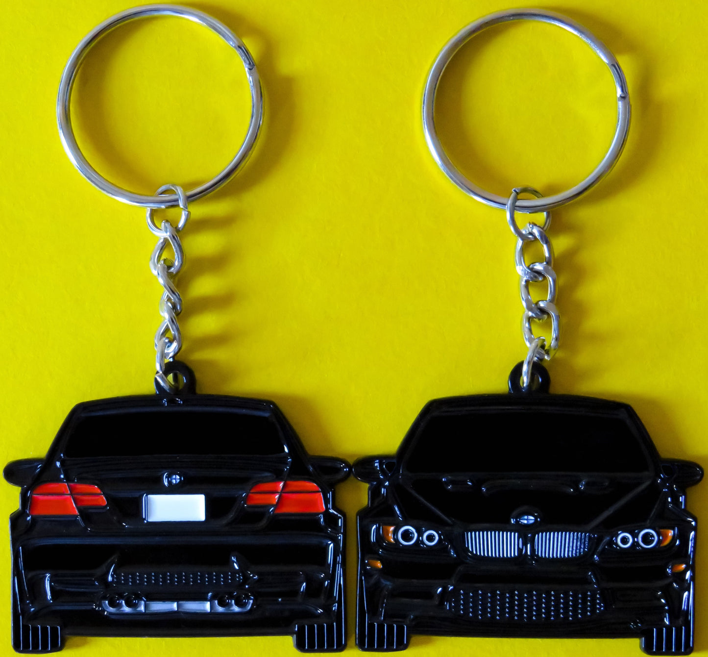 black e92 m3 keychain that will make for a great accessory to any BMW owner or fan. If you've been looking for some cool gifts for car guys and car enthusiasts then these would be a great gift for any Bimmer owner or enthusiast that you may know. Whether it's for your boyfriend or girlfriend or maybe as a cool father's day gift these keychains will surely make any German car enthusiasts or car lovers smile because of how cool they look on your key fob and keyring. E9X