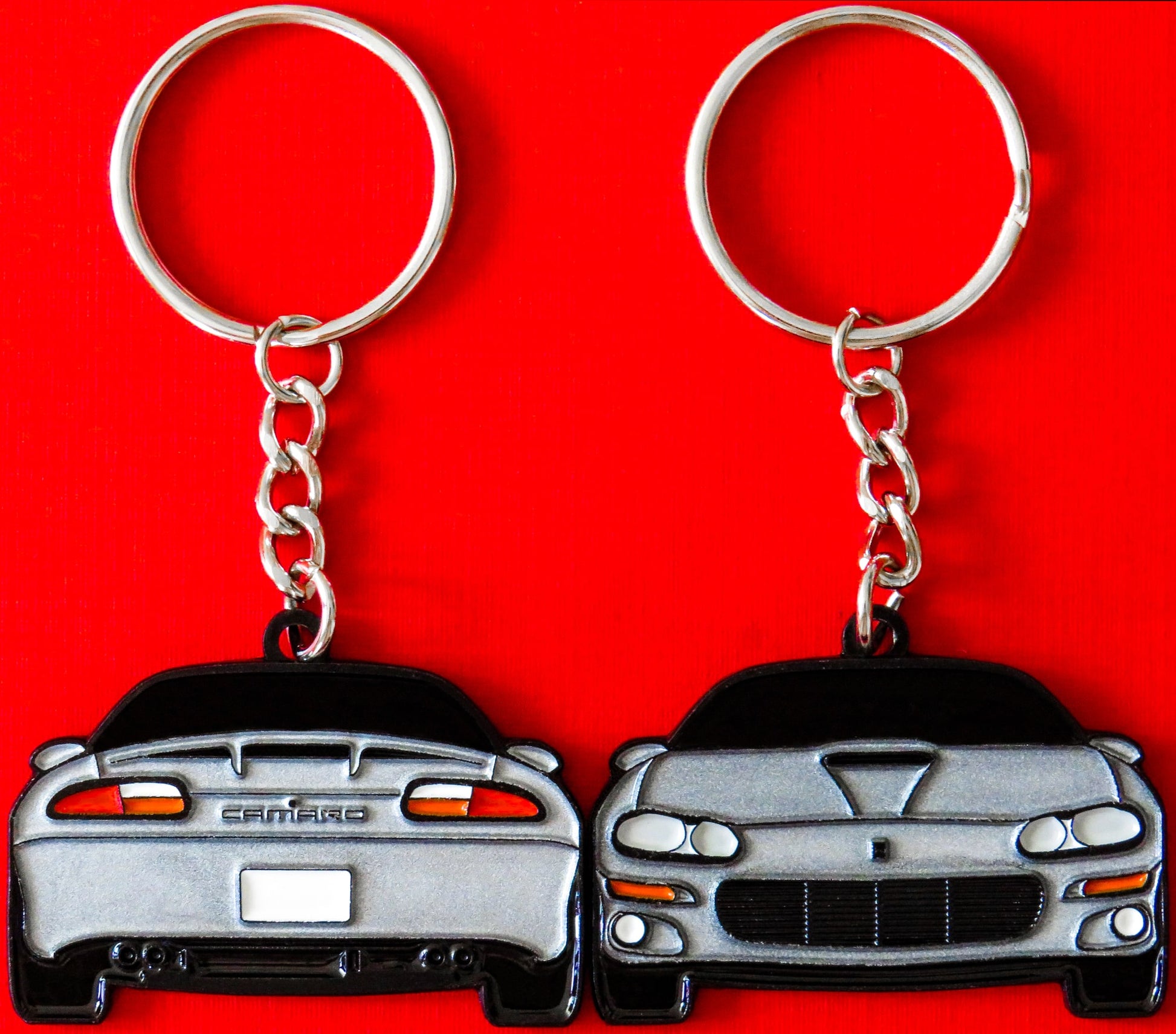 Enamel Keychain Pin Patch Lanyard that fits on a key fob For Chevy Camaro SS RS ZL1 1LE, Z28, and Z/28 4TH Generation 6th Gen American muscle car accessories, jet tag, key ring gift ideas for car guys, car enthusiasts, gearheads, father, mother, dad, mom, him, her, boyfriend, girlfriend and more. The ultimate keychain for Catfish Camaro owners fans and enthusiasts
