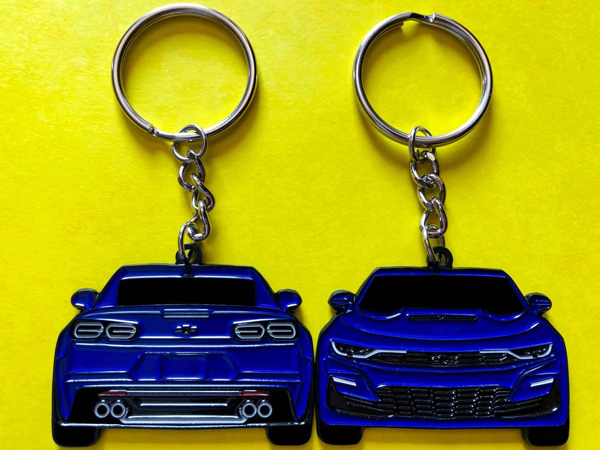 Enamel Keychain Pin Patch Lanyard that fits on a key fob cover For 2020 2021 2022 2023 2024 dark blue Chevy Camaro SS RS ZL1 1LE Sixth Generation 6th Gen American muscle car accessories, jet tag, key ring gift ideas for car guys, car enthusiasts, gearheads, father, mother, dad, mom, him, her, boyfriend, girlfriend and more.