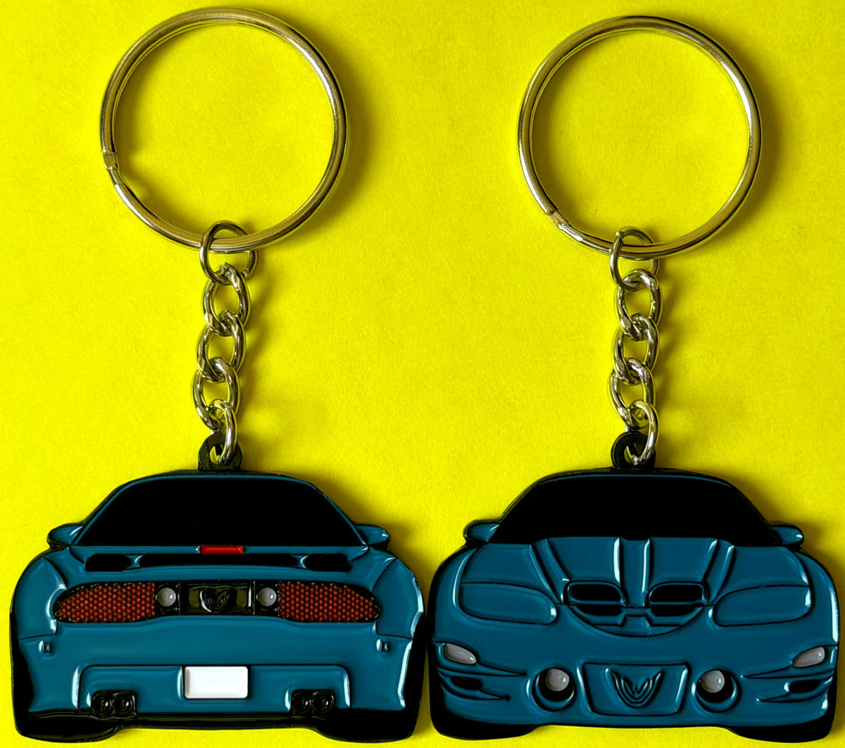 Red Pontiac Trans Am WS6 Formula Firebird Keychain Gift For Car Enthusiasts, Car Guys, Gearheads, Father, Dad, Mother, Mom, Boyfriend, Him, Girlfriend, Her, and more. American muscle car enamel pin patch unique gift idea. Jet tag key ring lanyard for Pontiac owners and fans